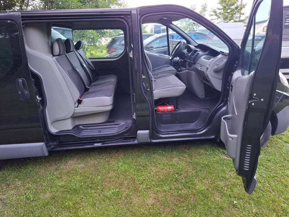 Opel Vivaro 2012