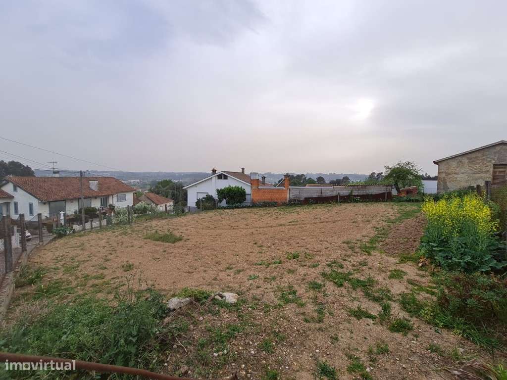 Terreno para construção em Valongo do Vouga (Águeda, Aveiro)-3