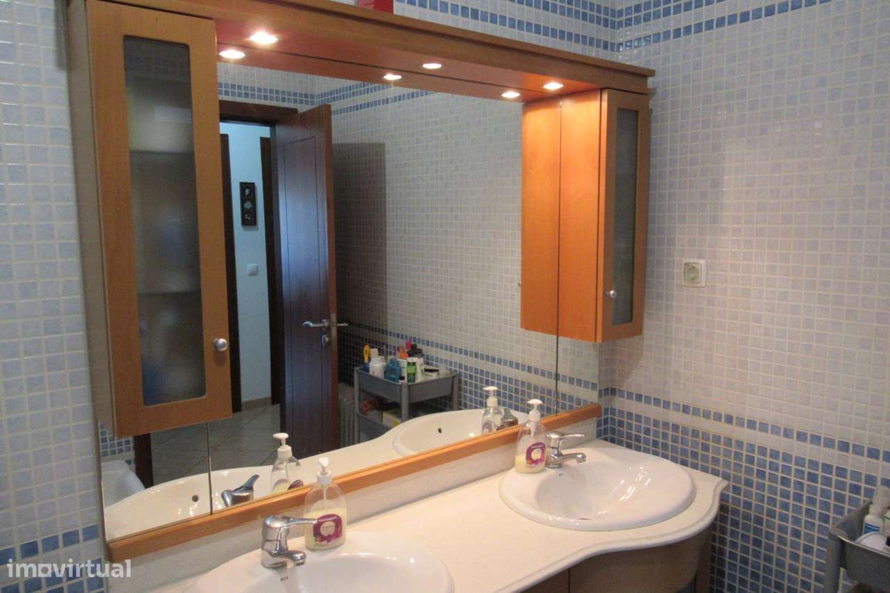 Moradia individual, para venda, Entroncamento - São João Baptista-7