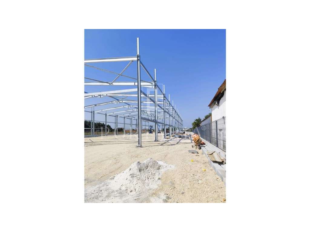 Pavilhões Novos em Cacia, Aveiro-16