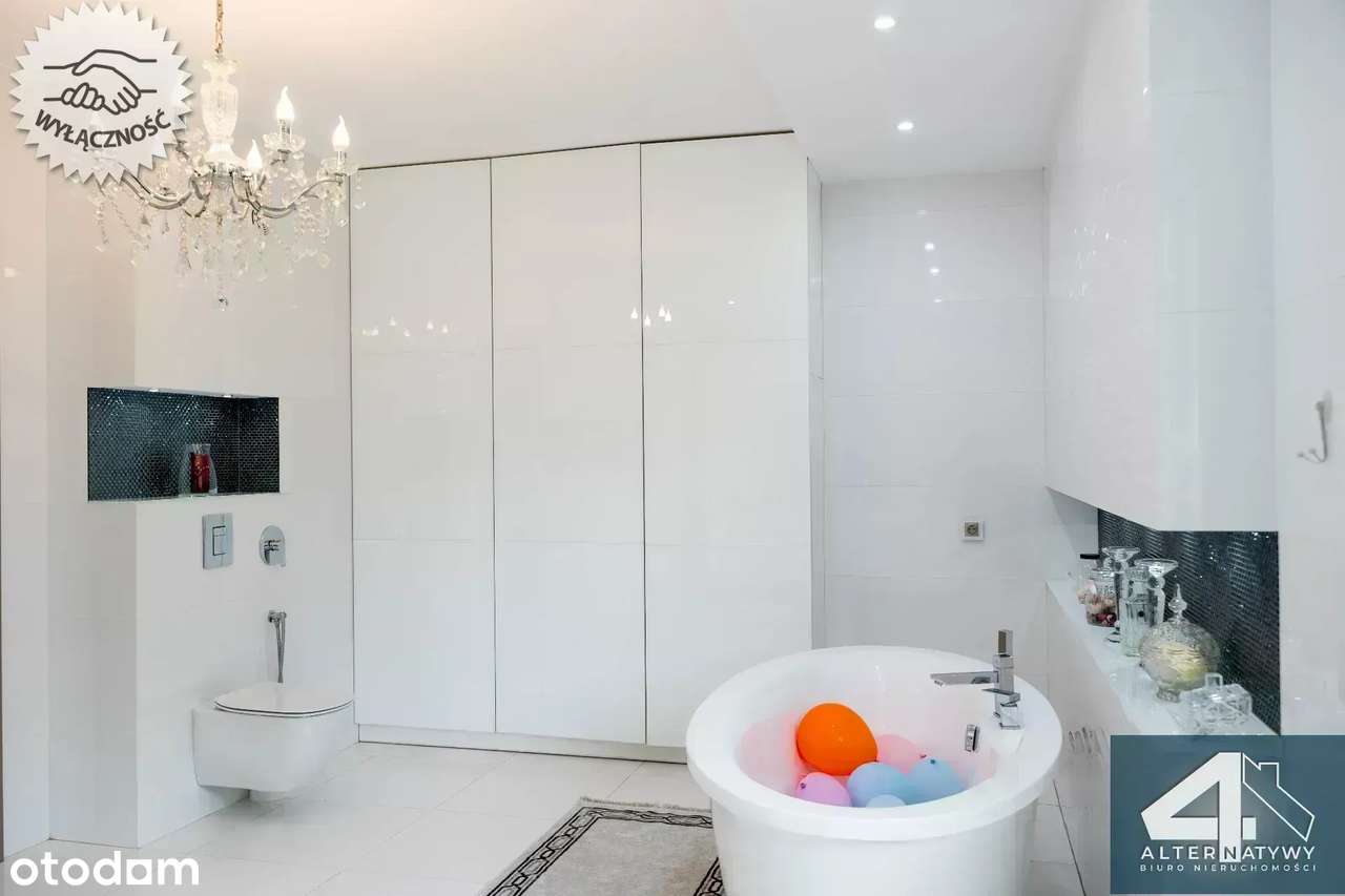 Luksusowy, duży dom przy lesie i rzece - Pełny obrazek: 4/20