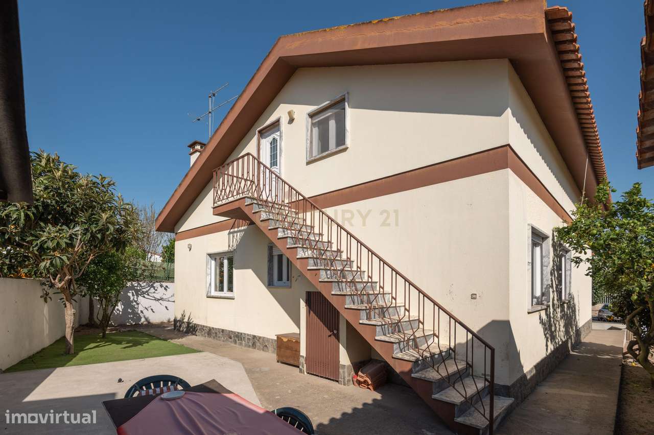 Moradia T3+2 | Nadadouro-26