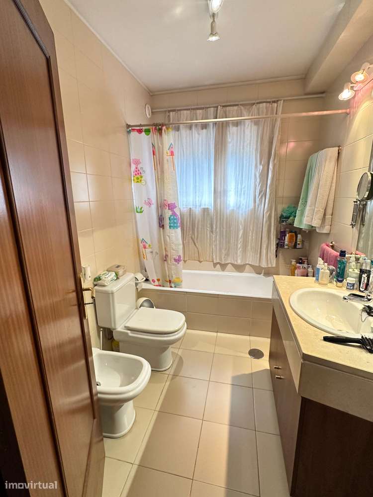 Apartamento T2 em São Félix da Marinha, Vila Nova de Gaia-12
