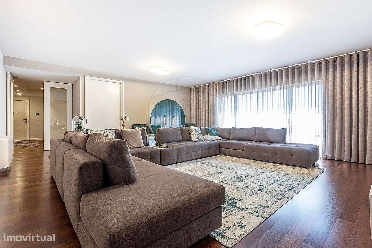 Apartamento T4 para venda - Grande imagem: 4/46