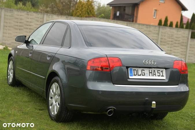 Audi A4 2.0 - 7