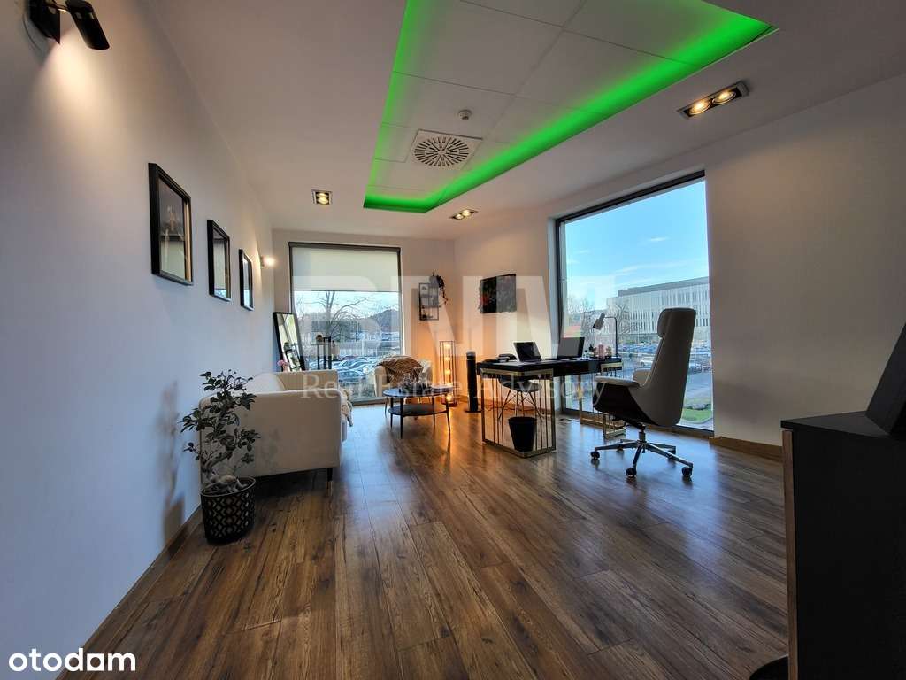 Przestronne biuro w doskonałej lokalizacji-10