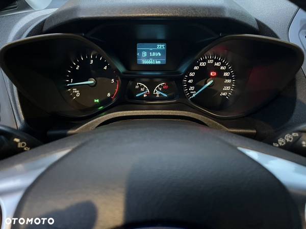 Ford Tourneo Connect Grand - 20