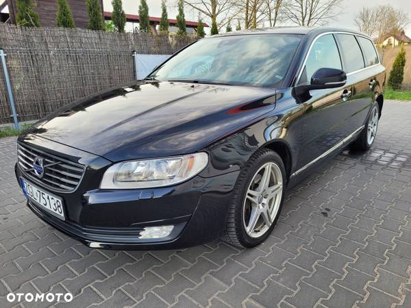 Volvo V70 D3 Summum - 2