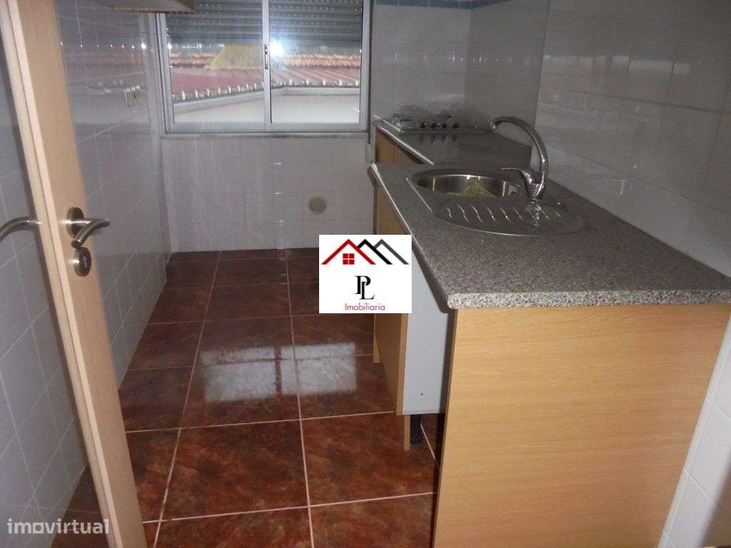 Prédio  em Poiares (V137PL) - Grande imagem: 5/30