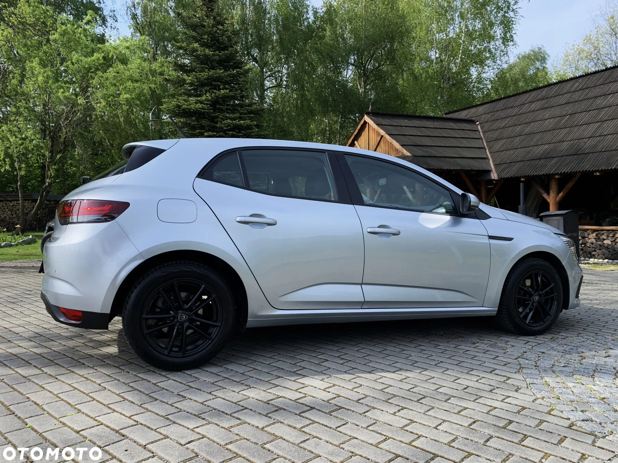 Renault Megane 1.5 Blue dCi Intens - 4