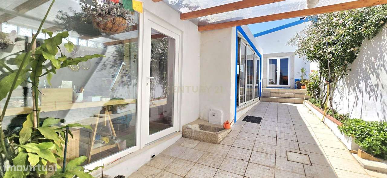 Moradia T1 com anexo e estacionamento - Grande imagem: 4/40