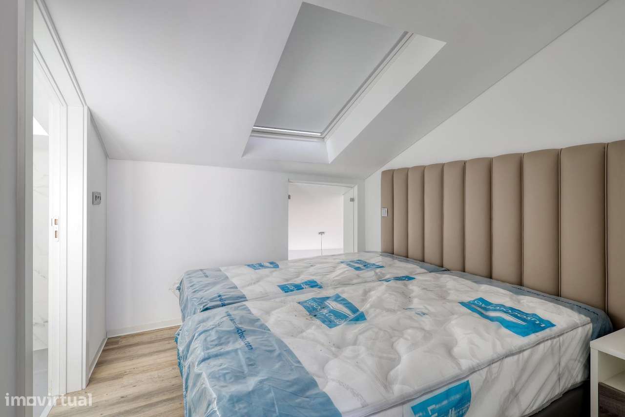 Edifício Renovado no Coração da Graça, Lisboa-28