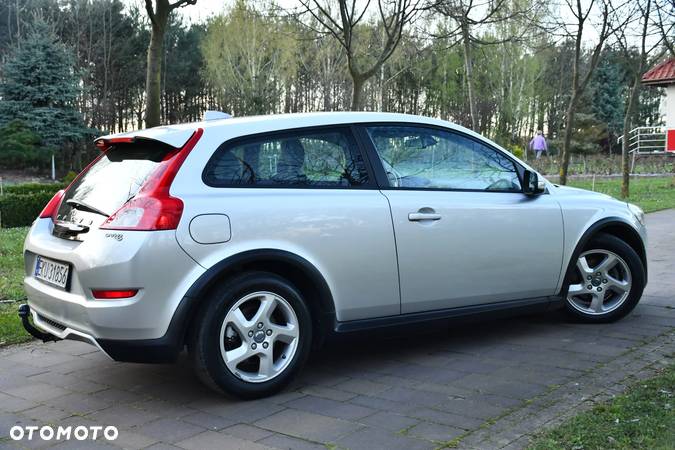 Volvo C30 D2 DRIVe Start-Stop - 23