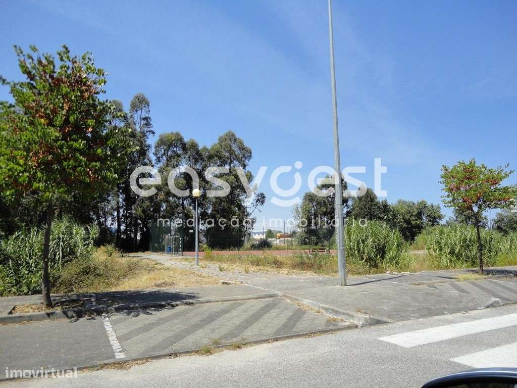 Imóvel de Banco - Lote de Terreno ena Urbanização Casal Vidigal - Grande imagem: 4/8