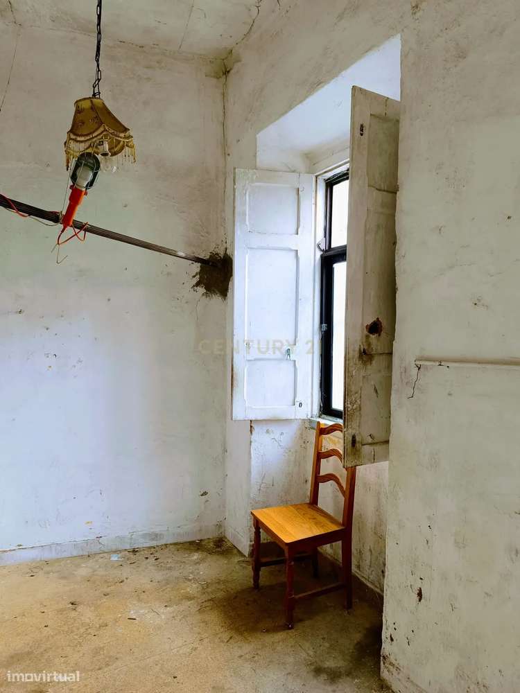 Casa Térrea  para Recuperação - Grande imagem: 3/13