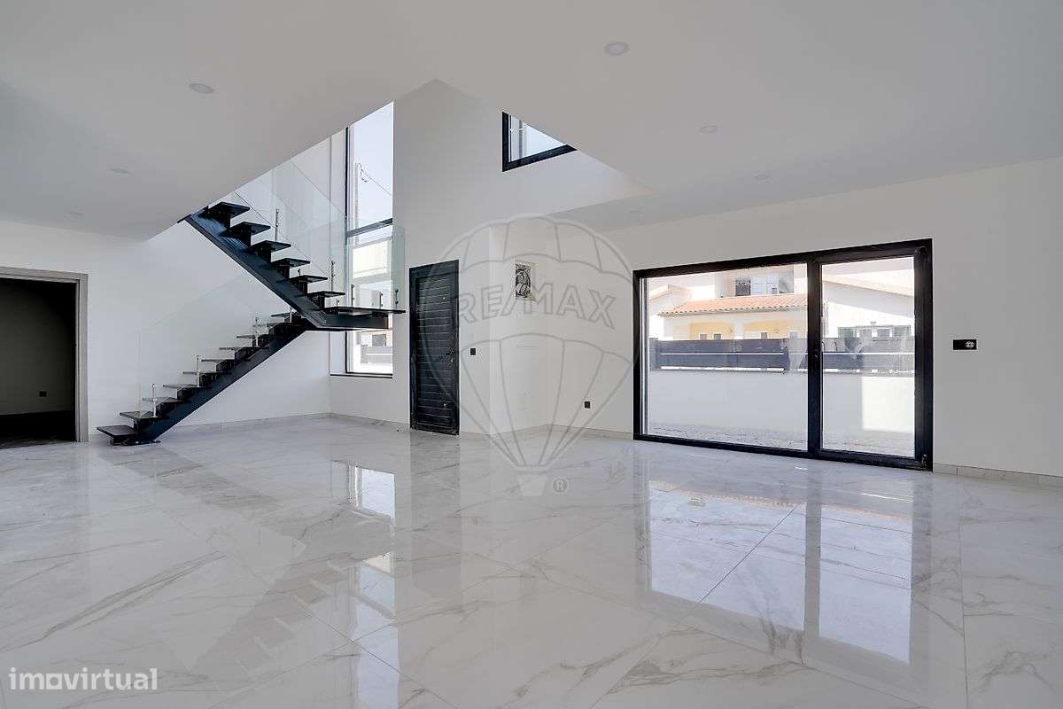 Moradia T3 para arrendamento - Grande imagem: 3/49