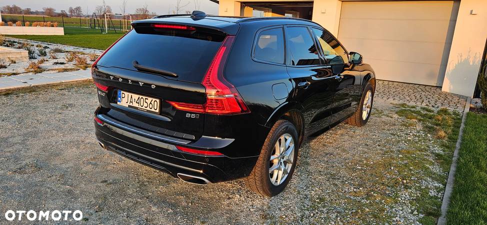 Volvo XC 60 B5 D AWD R-Design - 7