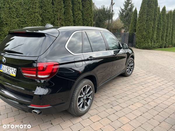 BMW X5 xDrive25d - 28