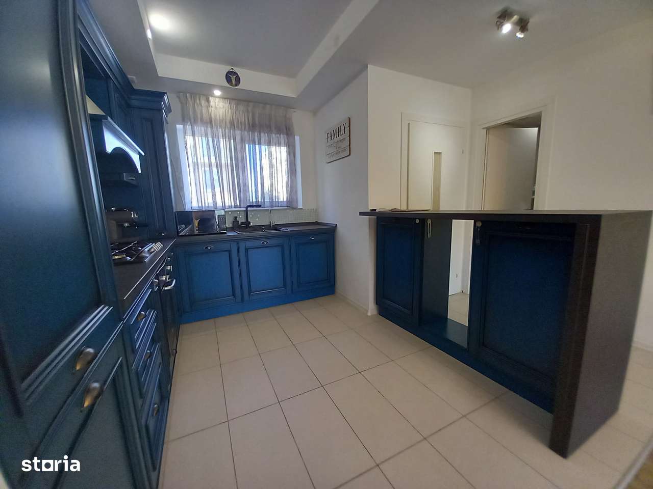 COSMOPOLIS - Vila Tip NC, cu mansarda si pergola-5