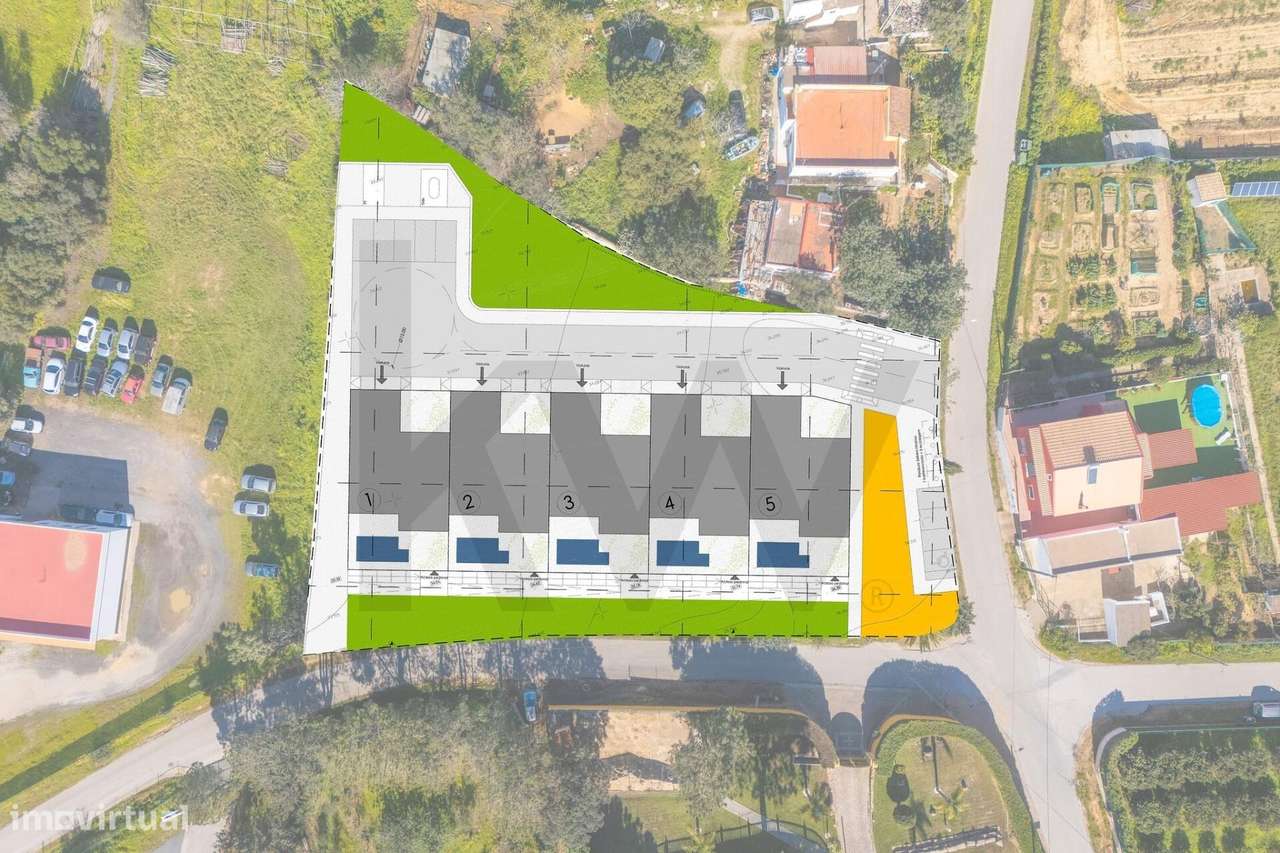 Terreno com projeto para  5 Moradias na Torre de Natal, Faro - Grande imagem: 3/44