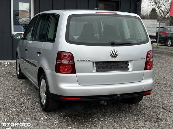 Volkswagen Touran 1.9 TDI Conceptline - 5