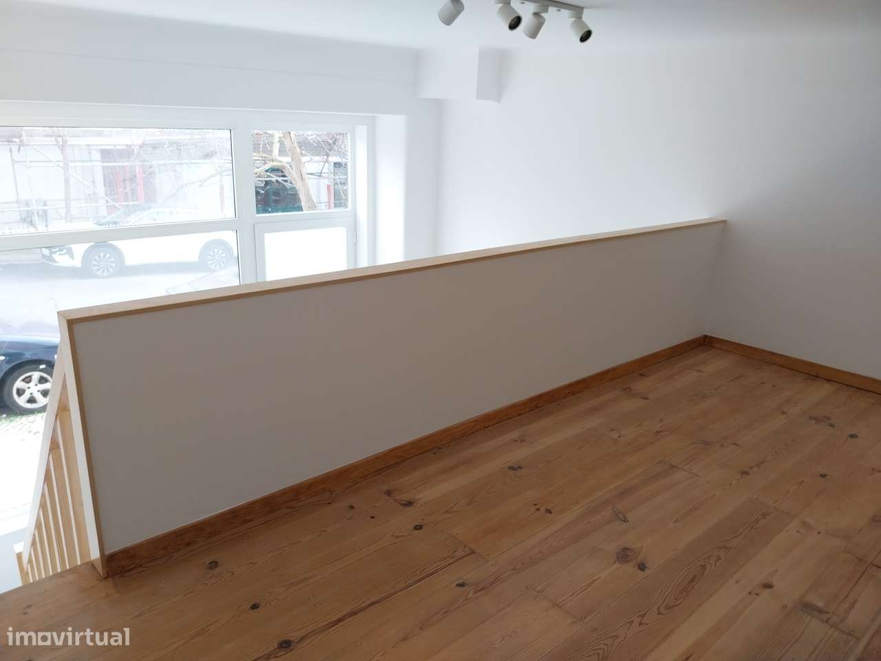 Arrendamento de loja remodelada, zona de Restelo / Belém / Algés - Grande imagem: 5/10