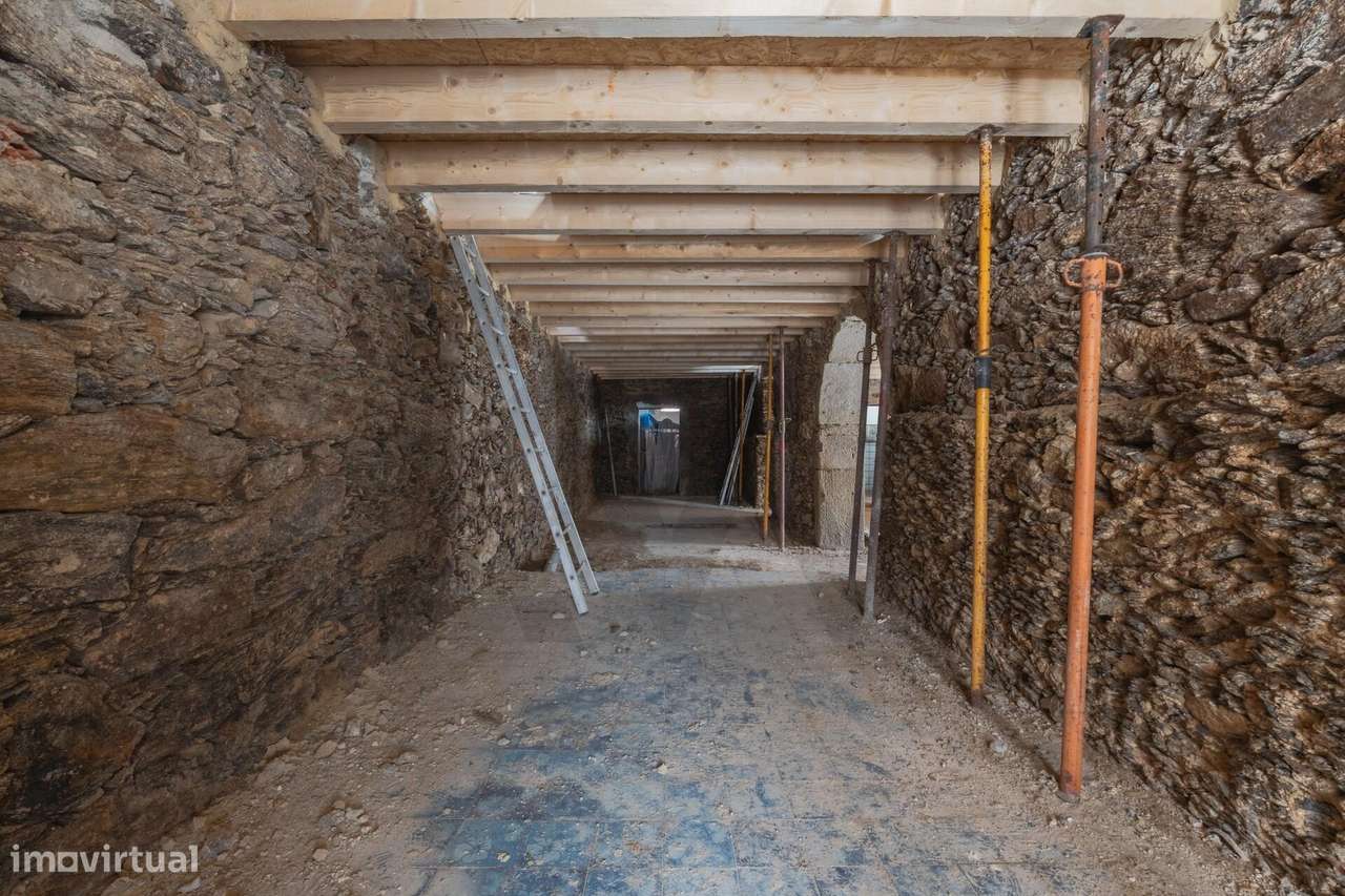 Palacete | Várias frações | PROJETO APROVADO| Vila Cucujães – OAZ!-12