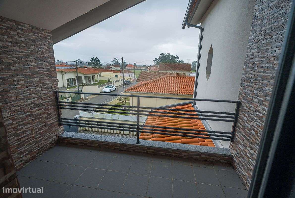 Moradia T4 para venda-18