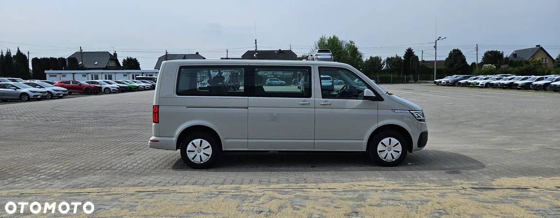 Volkswagen Caravelle - 3