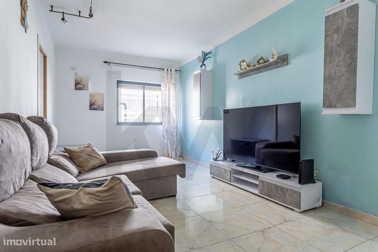 T2 Transformado em T3 | Rés-do-Chão Alto | Bairro Afonso Costa, Setúba - Grande imagem: 2/24