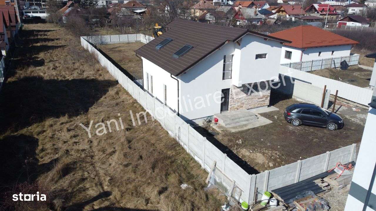 Casă de vânzare în Curtea de Argeș, strada Vasile Lupu - Imagine principală: 4/20