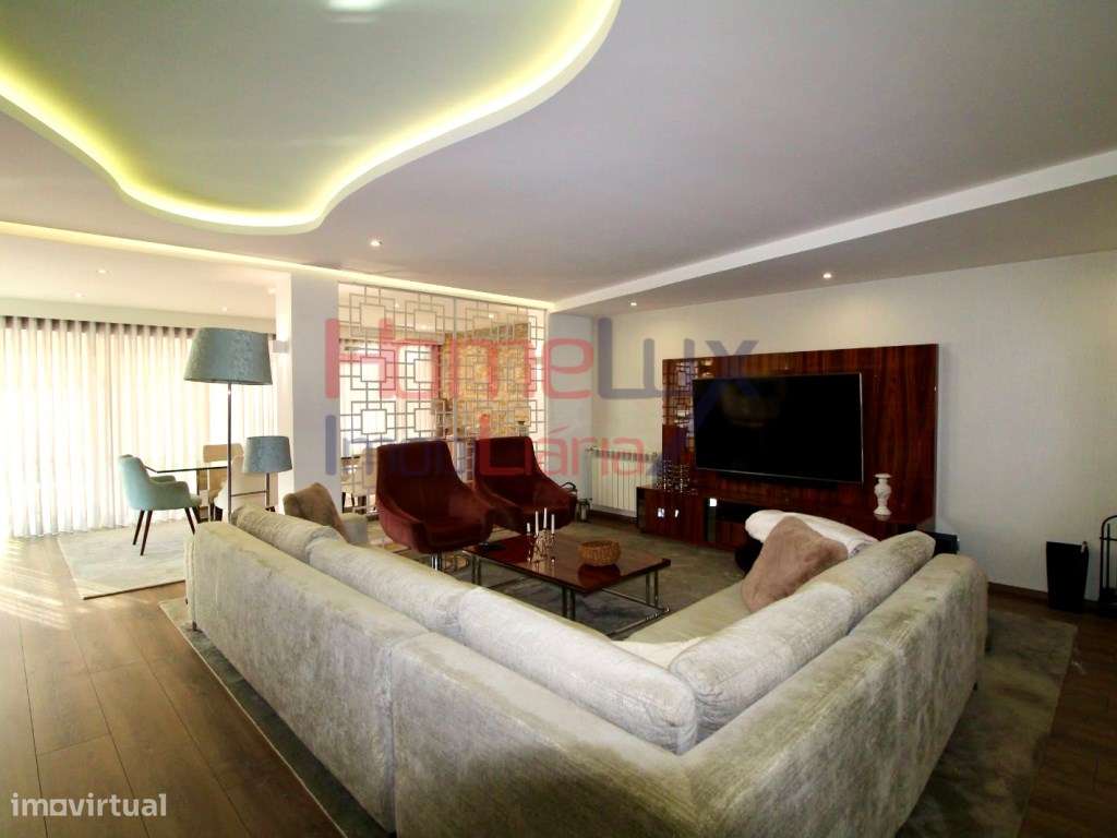 Moradia T3 na Quinta das Luzes-14