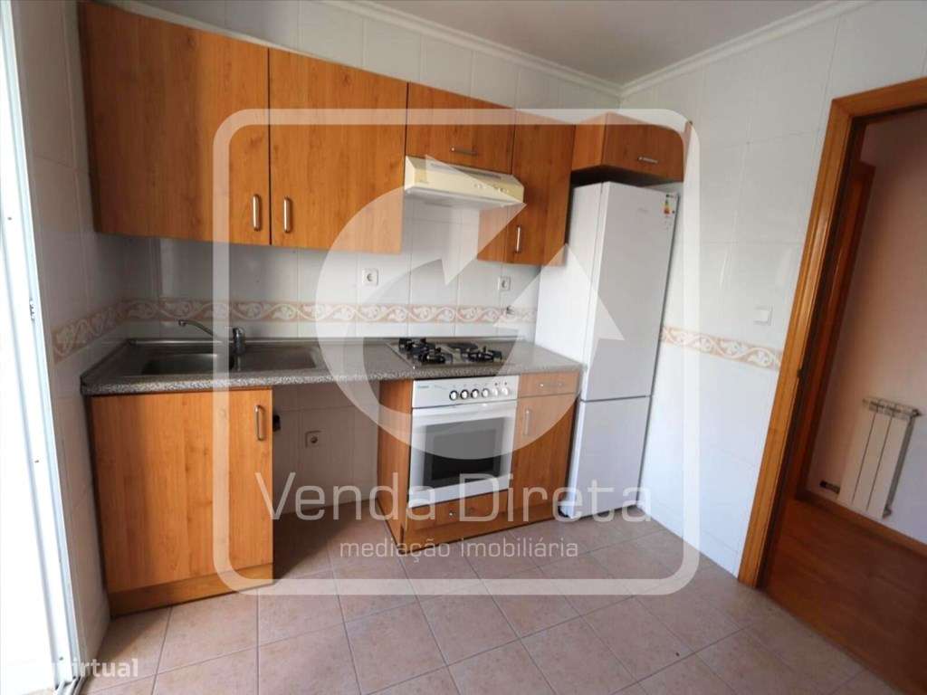 Apartamento T3 | 137 m² | Varanda | Arrecadação | Estacionamento | ...-7