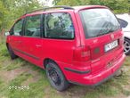 Volkswagen Sharan 1.9 TDI 4Motion Comfortline - 4