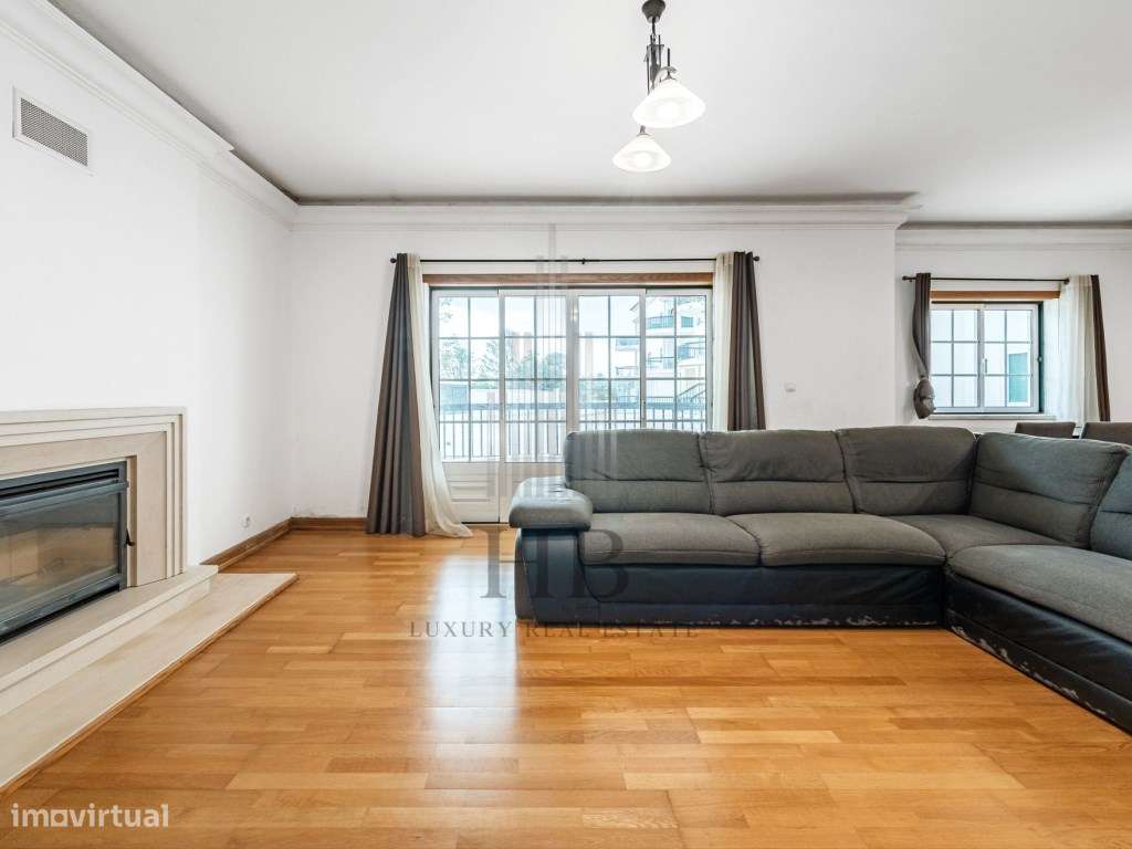 Apartamento T4 em Condomínio Privado com Piscina | Alcabideche | Ca...-17