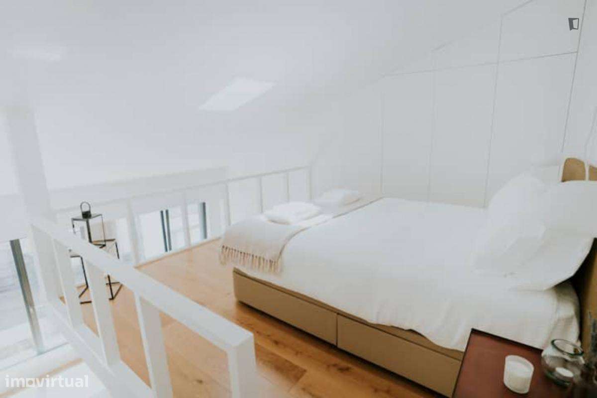 Estúdio - localizado em Santo Ildefonso Porto - Grande imagem: 4/7