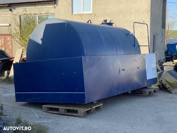 Bazine motorina 9000 litri Made in Italy , stare noua - 2