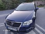 Volkswagen Passat 2.0 TDI DPF BlueMot Trendline - 16