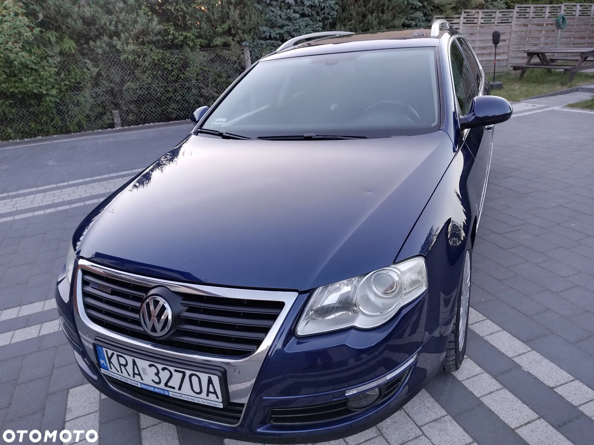 Volkswagen Passat 2.0 TDI DPF BlueMot Trendline - 16