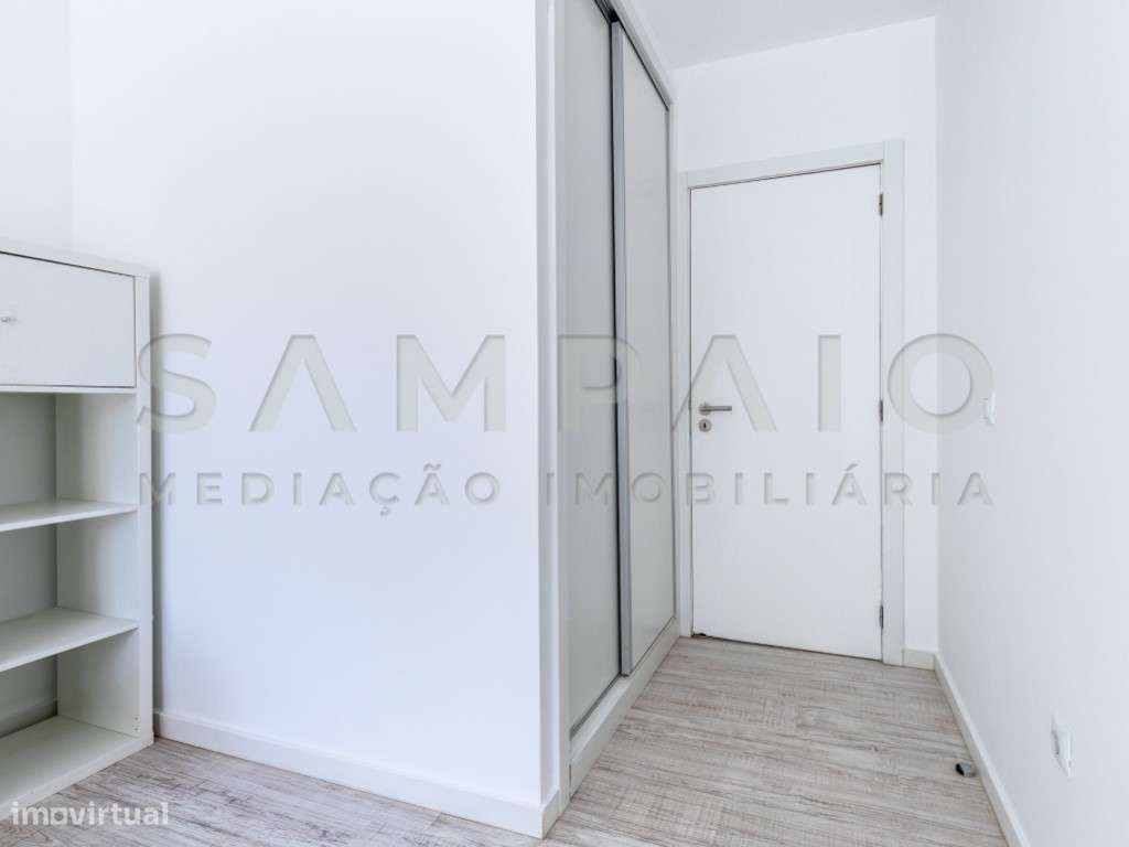 Apartamento T2- Valbom!-20