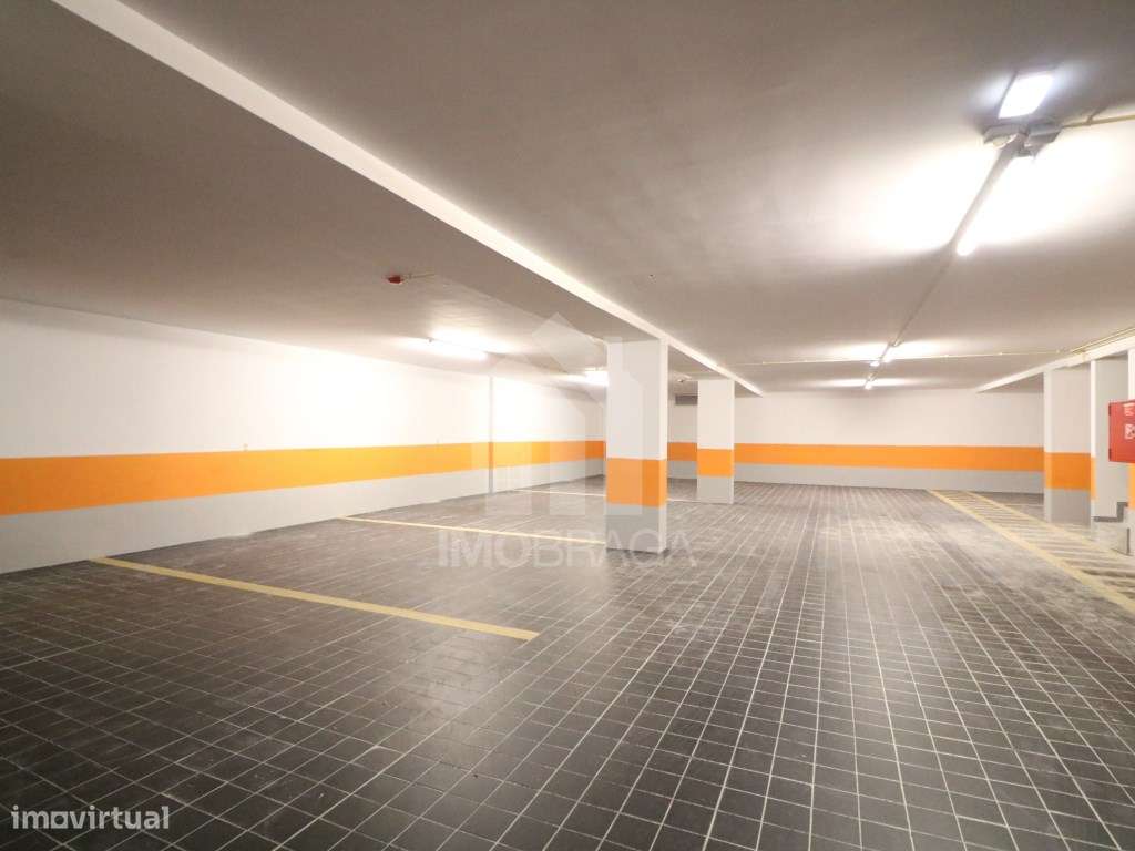 Apartamento T2 Novo, em São Vicente, Braga-16