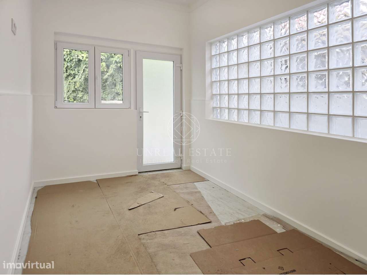 Moradia Isolada Unifamiliar T4 com Garagem e Anexo | Torres Novas-30