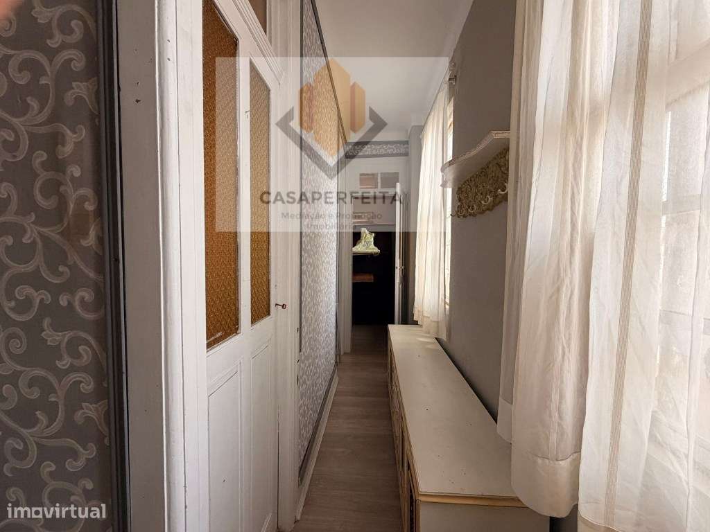 Andar Moradia T4 no 1º Piso - Coimbrões - Santa Marinha-13