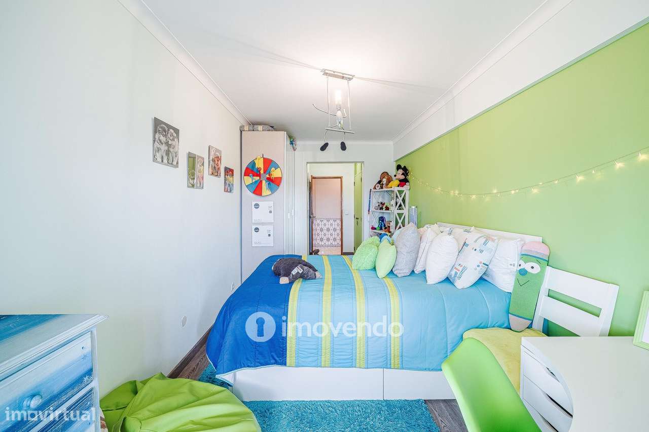 Apartamento T3, com áreas amplas, em Setúbal-37