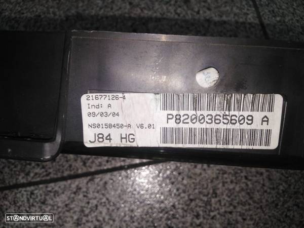 Quadrante Renault Scenic II Ref.: P8200365609A / P8200353674A / P8200704465 - 2