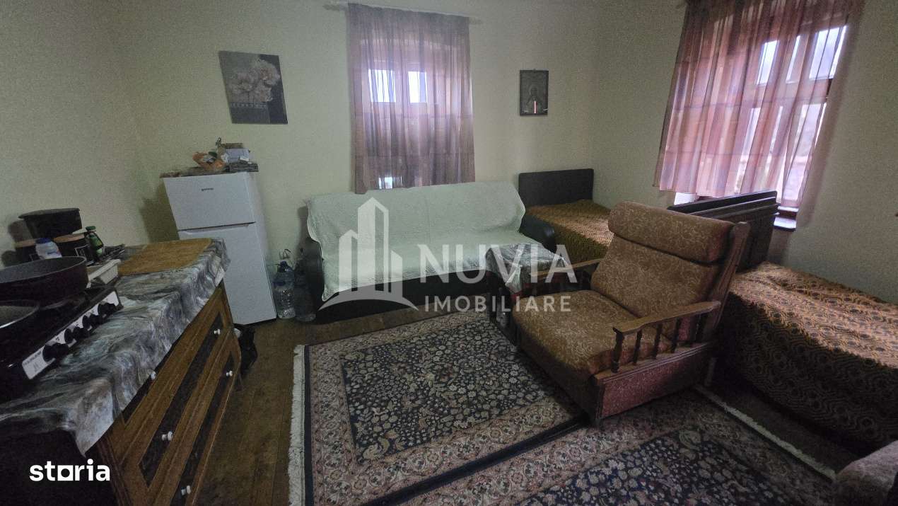 Casa individuala cu 2 camere,500 mp teren,Garbova-7