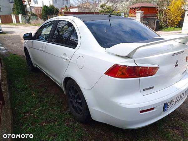 Mitsubishi Lancer 1.5 - 4