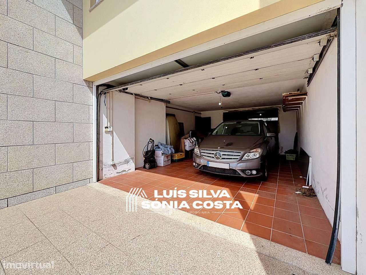 Moradia T4 com Jardim, Pátio, Ótimas Áreas & Excelente...-41