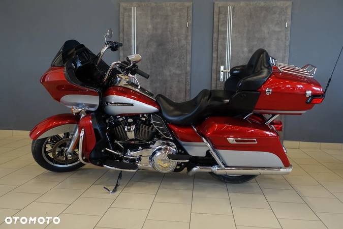 Harley-Davidson Touring Road Glide - 6