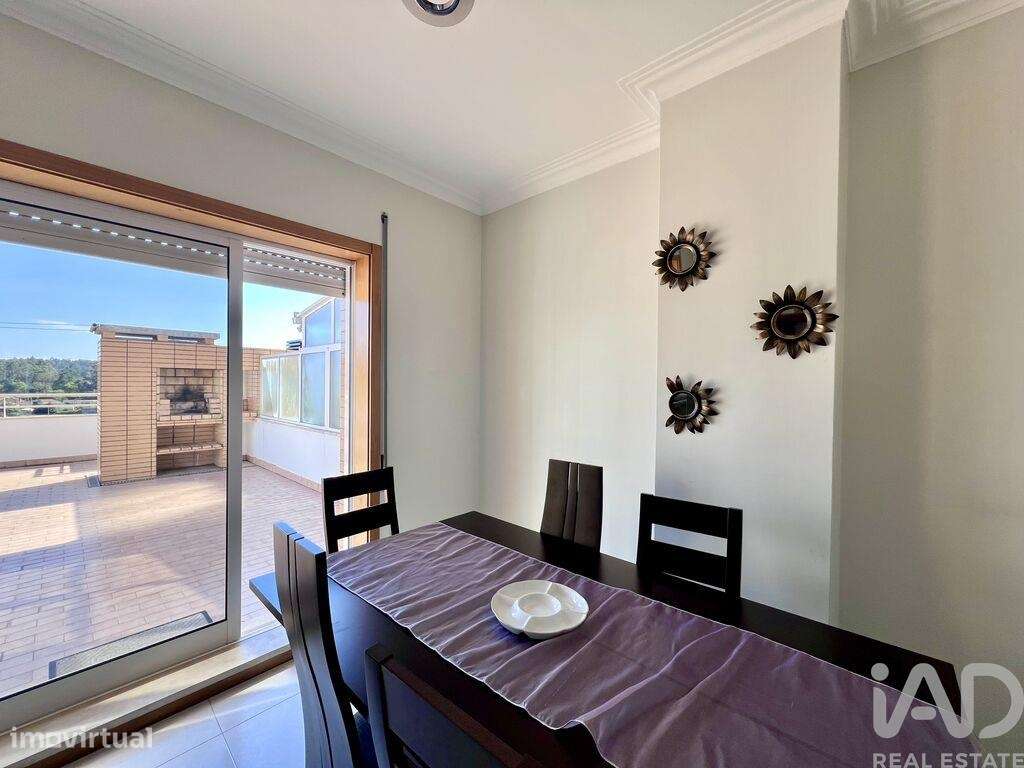 Apartamento T2 em Vilar E Mosteiró de 108,00 m2 - Grande imagem: 3/21